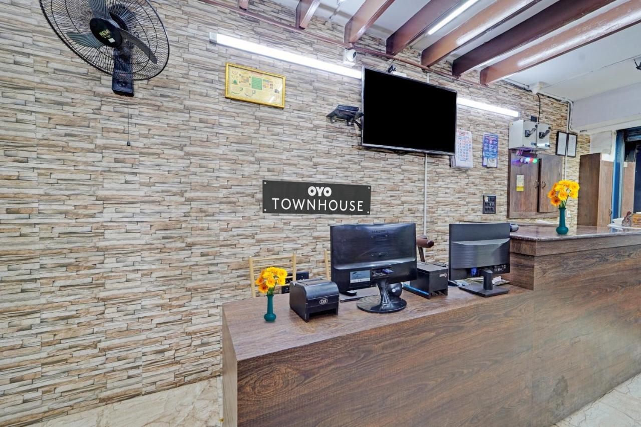 Super Townhouse 1096 Hotel Redfox Nungambakkam Near Apollo & Shankar Nethralaya Hospital Chennai Eksteriør bilde