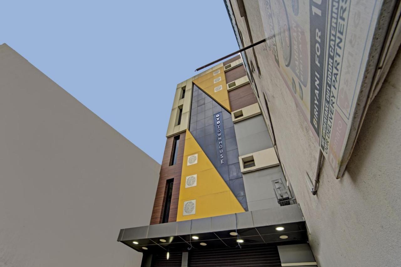 Super Townhouse 1096 Hotel Redfox Nungambakkam Near Apollo & Shankar Nethralaya Hospital Chennai Eksteriør bilde