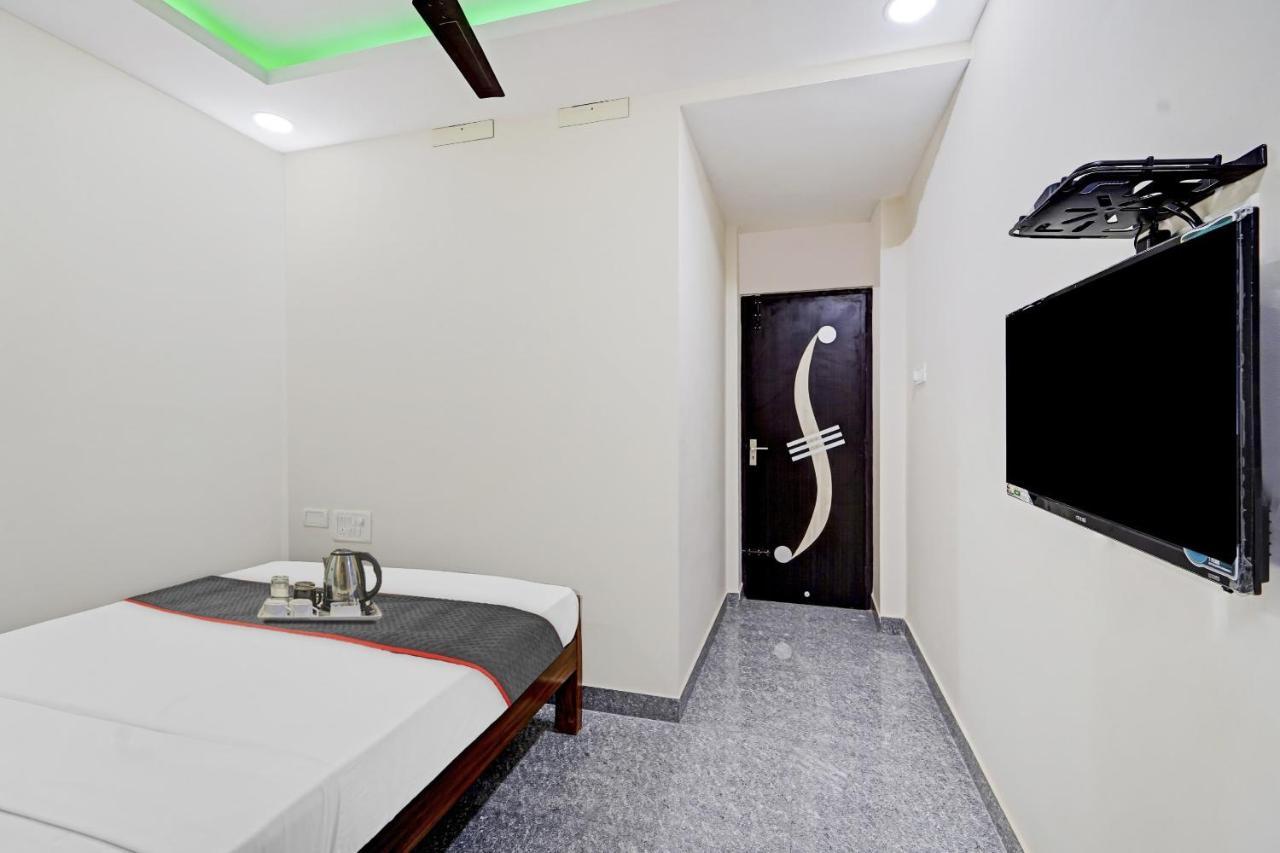 Super Townhouse 1096 Hotel Redfox Nungambakkam Near Apollo & Shankar Nethralaya Hospital Chennai Eksteriør bilde