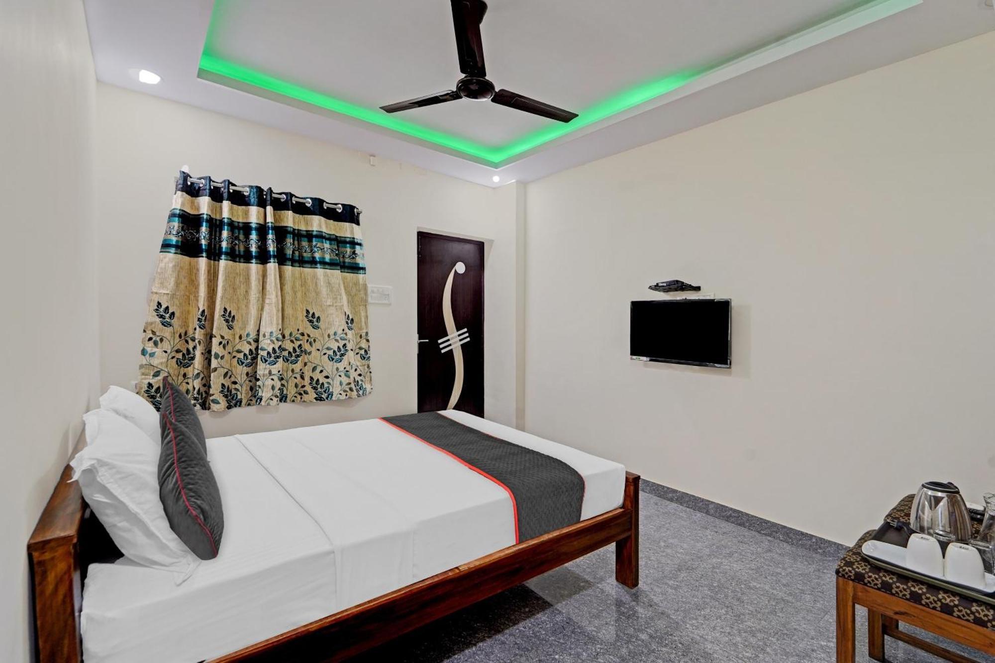 Super Townhouse 1096 Hotel Redfox Nungambakkam Near Apollo & Shankar Nethralaya Hospital Chennai Eksteriør bilde