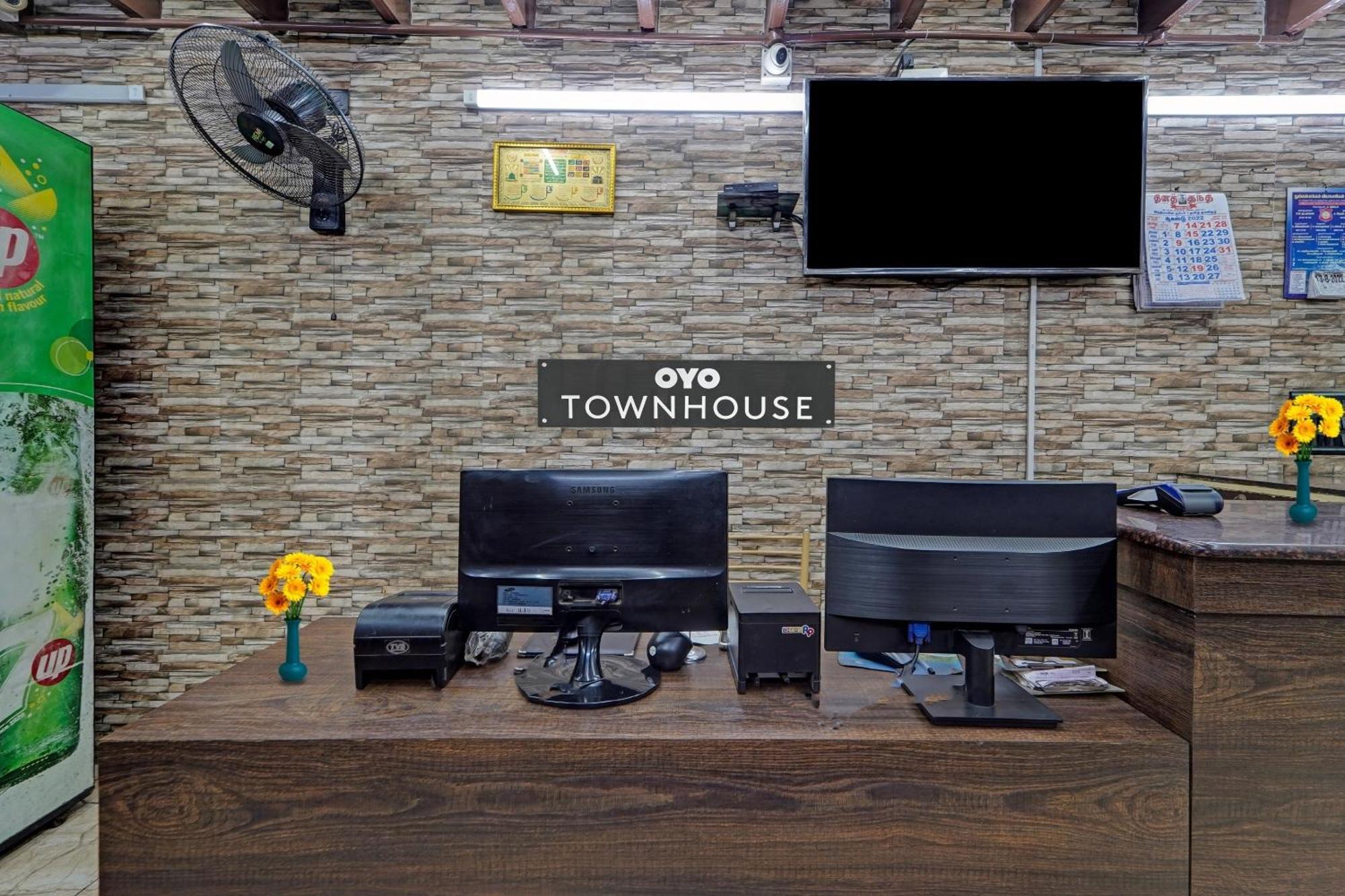 Super Townhouse 1096 Hotel Redfox Nungambakkam Near Apollo & Shankar Nethralaya Hospital Chennai Eksteriør bilde
