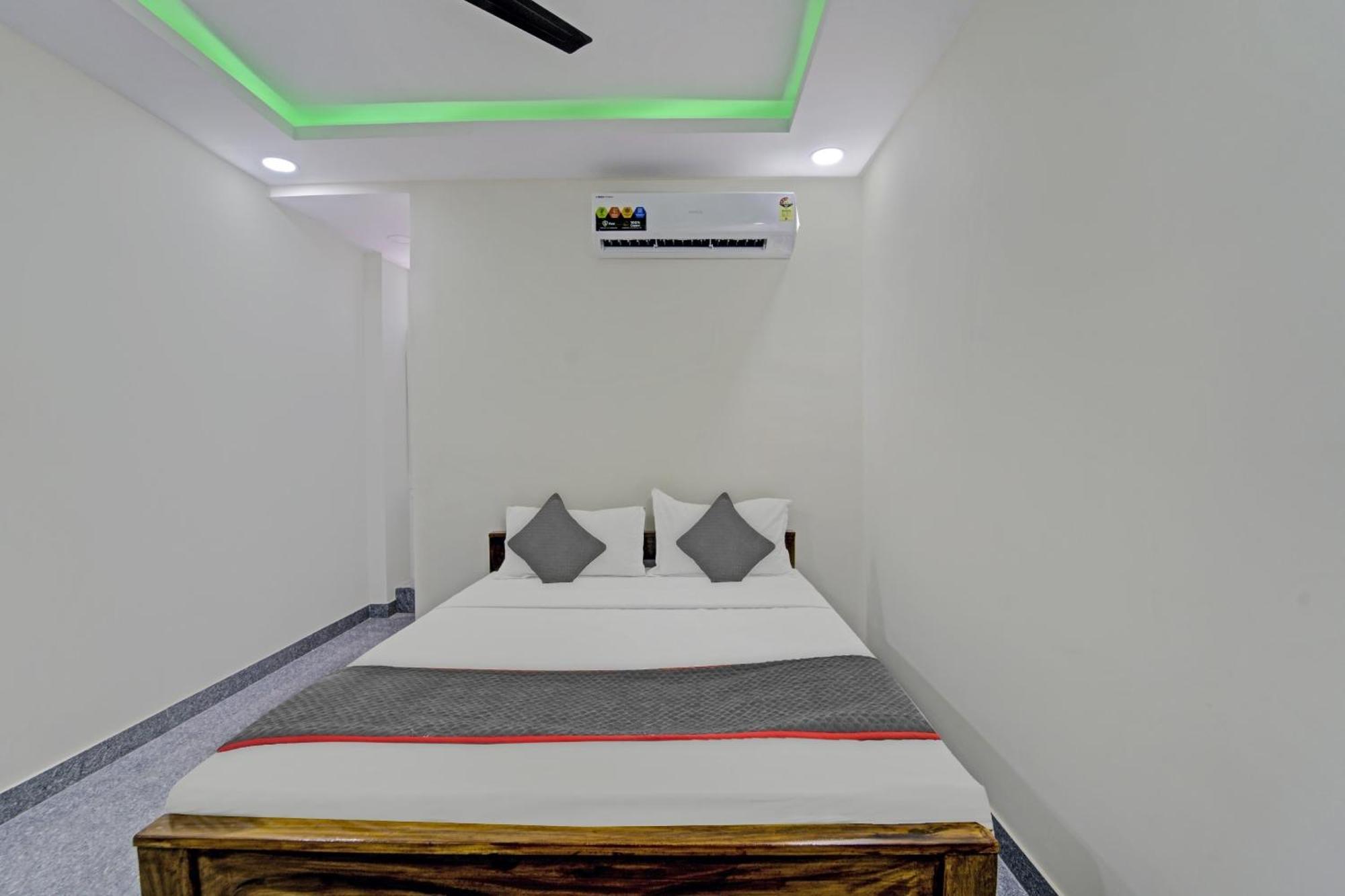 Super Townhouse 1096 Hotel Redfox Nungambakkam Near Apollo & Shankar Nethralaya Hospital Chennai Eksteriør bilde