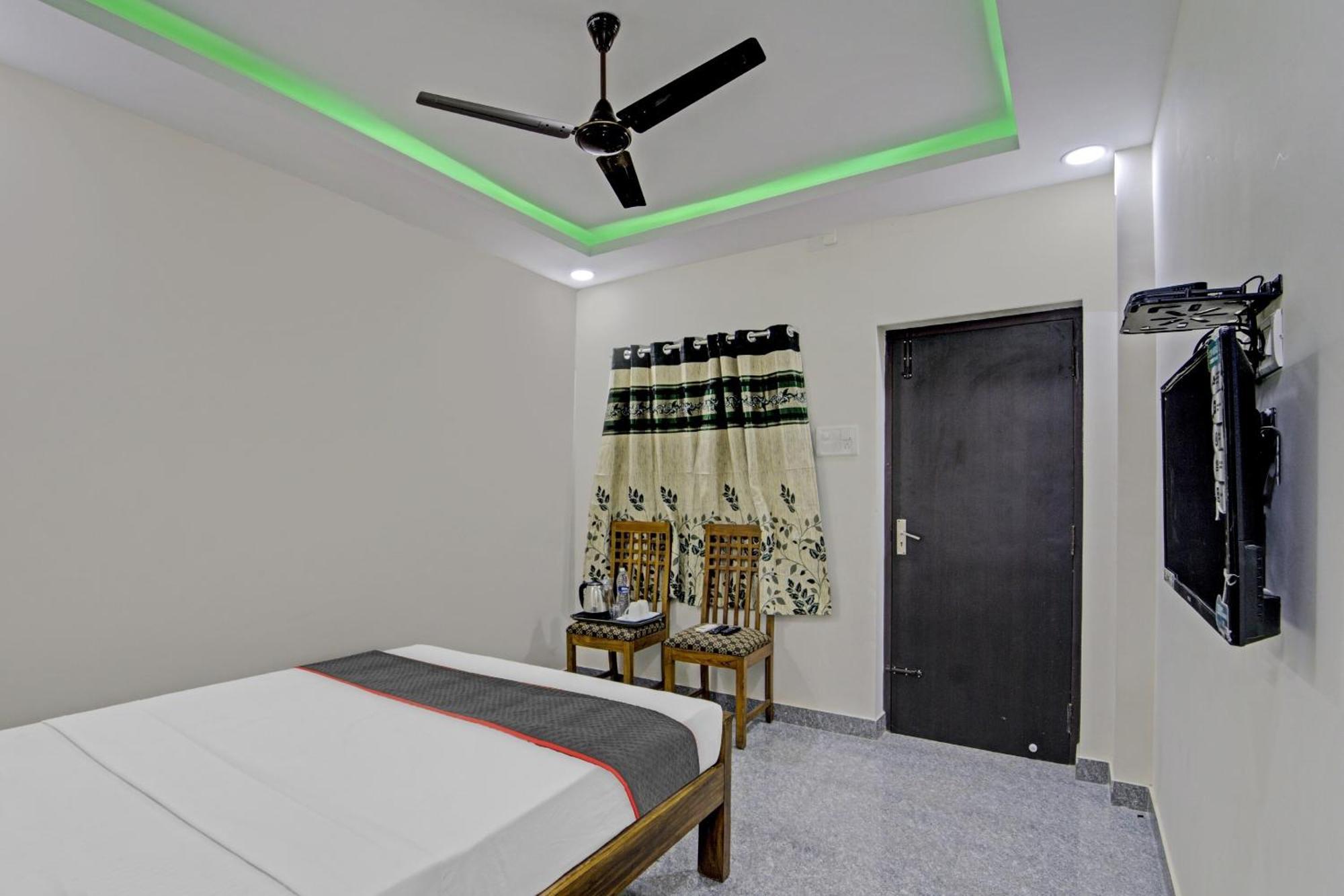 Super Townhouse 1096 Hotel Redfox Nungambakkam Near Apollo & Shankar Nethralaya Hospital Chennai Eksteriør bilde