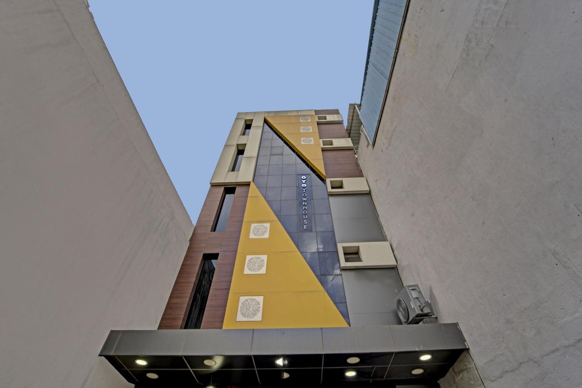 Super Townhouse 1096 Hotel Redfox Nungambakkam Near Apollo & Shankar Nethralaya Hospital Chennai Eksteriør bilde